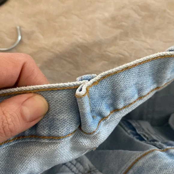 Wrangler Straight Leg High Rise Distressed Jeans - Picture 10 of 10